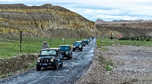 自驾出游成常态 市场供给谋创新 - 盛景通文旅