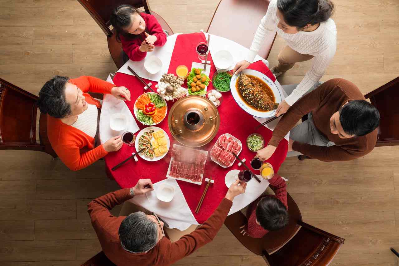 重新定义“跨年饭”(图1) 重新定义“跨年饭”(图1)