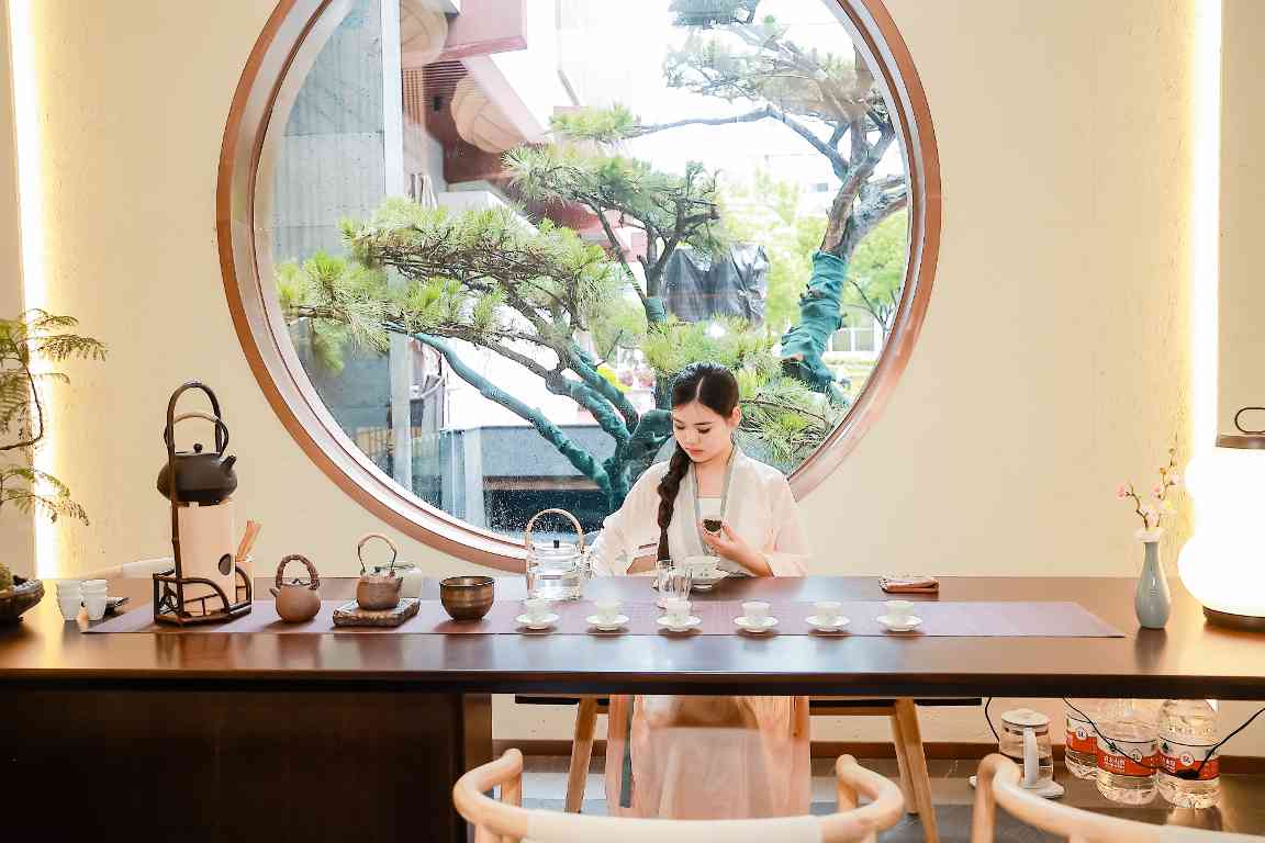 一宿一故事 一梦一山海(图1)