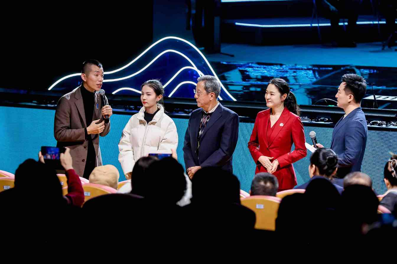 陕西举办优秀旅游歌曲展演活动(图3) 陕西举办优秀旅游歌曲展演活动(图3)