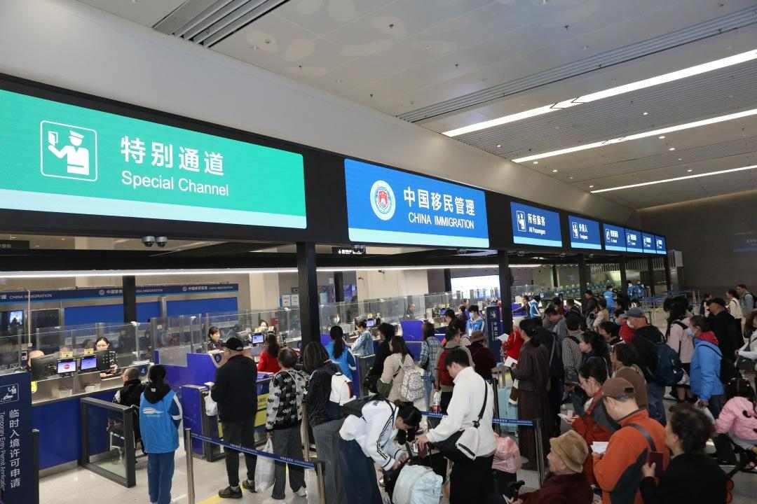 广州国际邮轮旅游迎来十周年，南沙边检保障200万余旅客顺畅通关(图4)