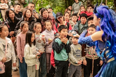 东方伊甸园“暖冬惠民月活动”启动 - 盛景通文旅