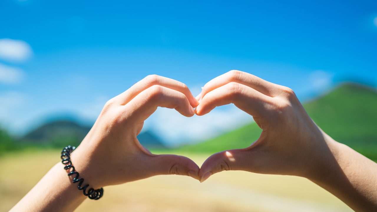 文旅志愿服务为“诗与远方”增添暖色 - 盛景通文旅