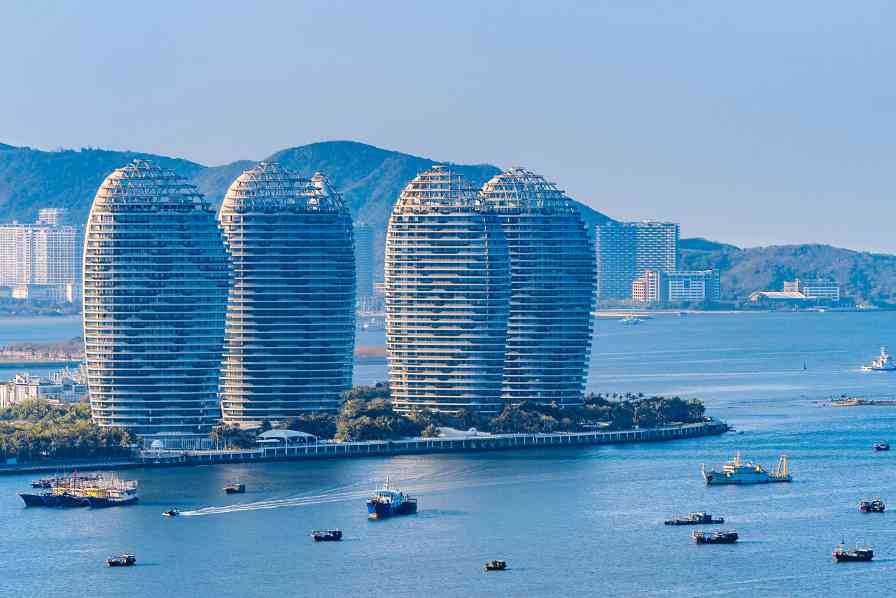 截至本月上旬 海南封关后离岛免税购物者超58万人次 - 盛景通文旅