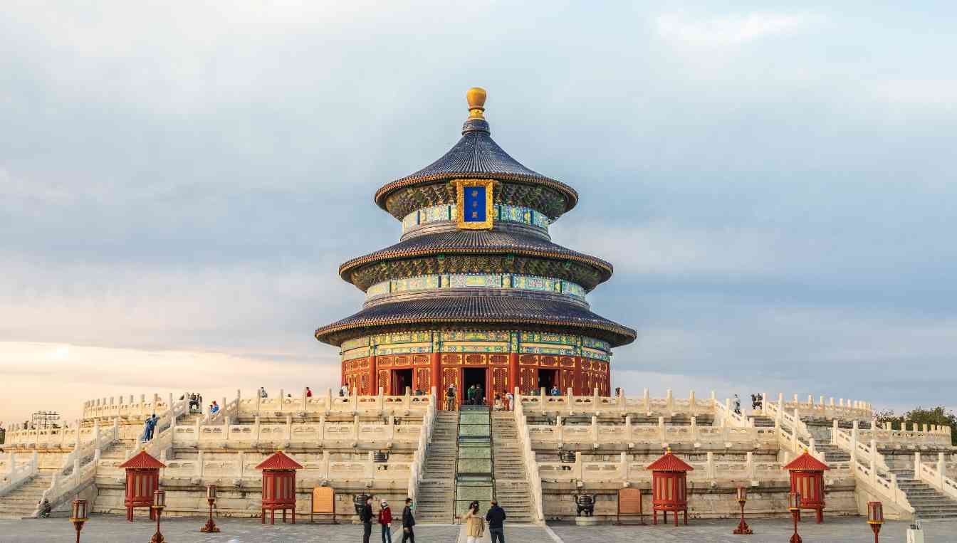 建设旅游强国 讲好中国故事 - 盛景通文旅