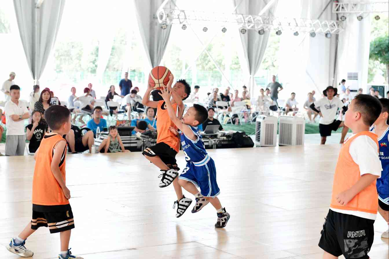 《研学旅游合同（示范文本）》公布 行业迎规范化发展新契机(图1)