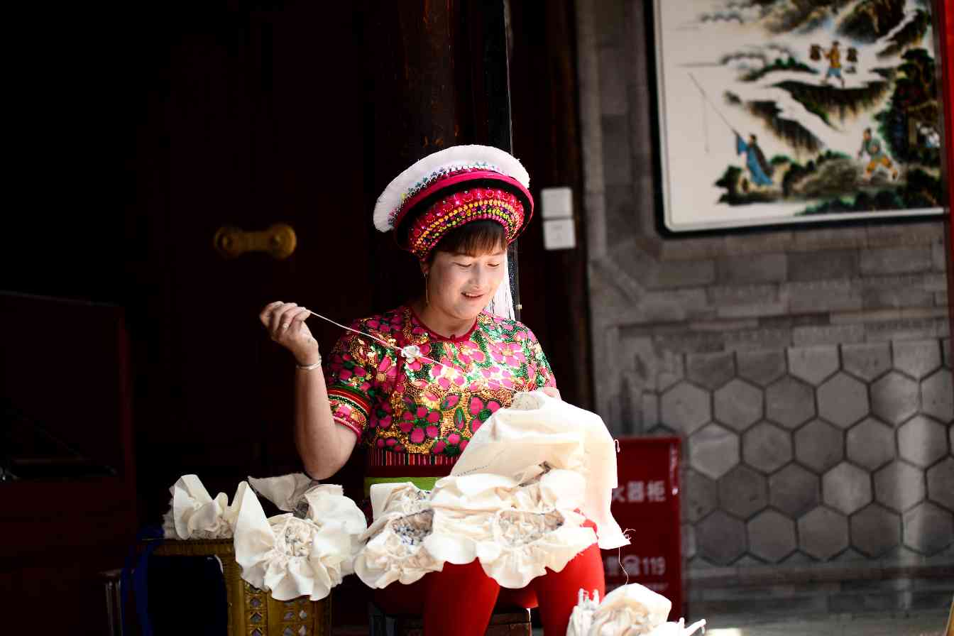 “染”出大理旅游好风景(图1)