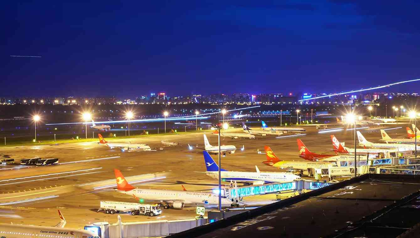 内蒙古机场集团2025年旅客吞吐量超2500万人次 - 盛景通文旅