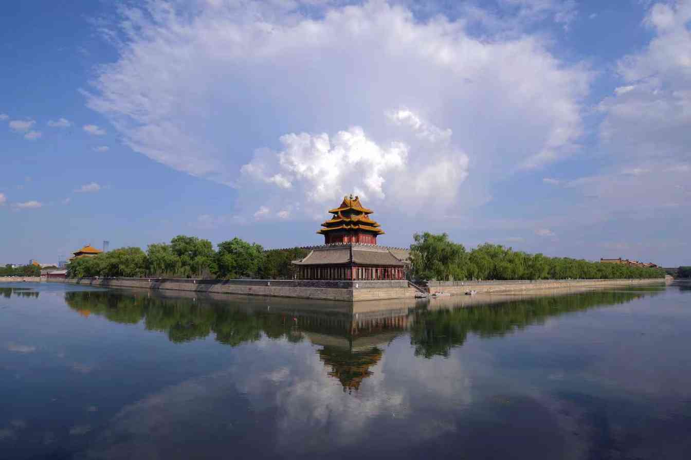 2025跨界融合 情绪消费崛起(图1)