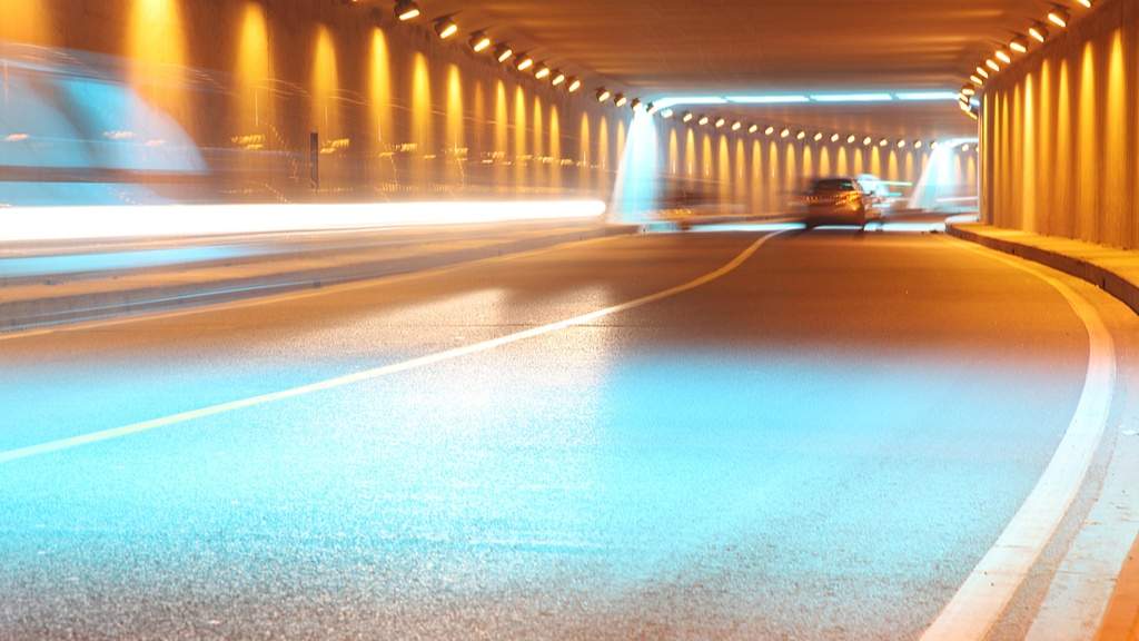 隧道不是摄影棚，畸形“网红打卡热”该消停了 - 盛景通文旅