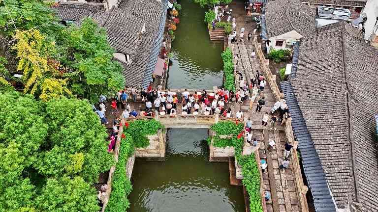 缓行八字桥(图1) 缓行八字桥(图1)